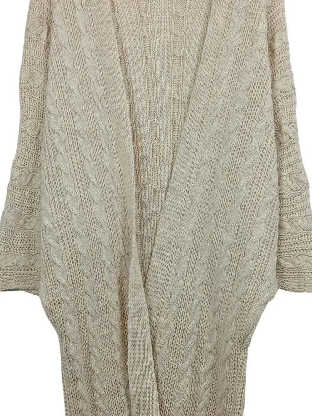 Strickbekleidung> Strickjacke Größe 36 beige