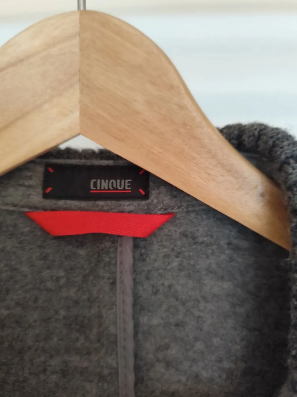 Strickjacke Größe 42-Cinque Outlet