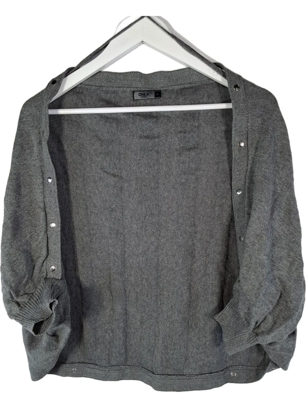 Strickbekleidung>Only Strickjacke Größe 38 grau