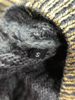 Pullover><noscript><img width=