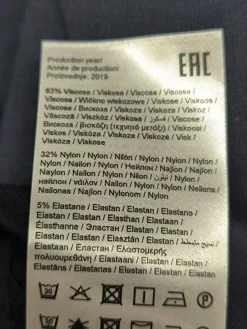 Röcke><noscript><img width=