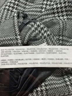 Röcke><noscript><img width=