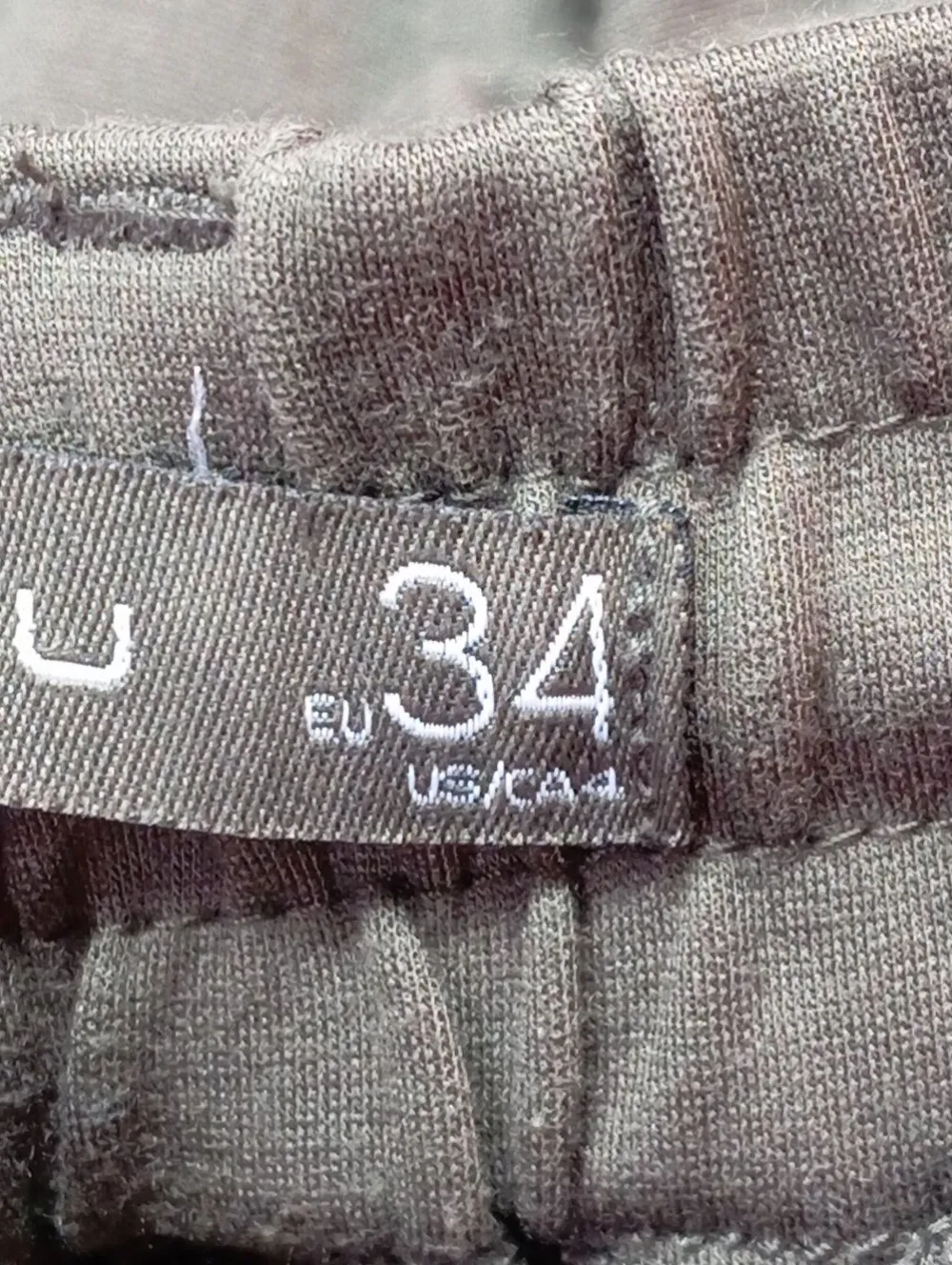 Hosen>Amisu Sweathose Größe 34 khaki