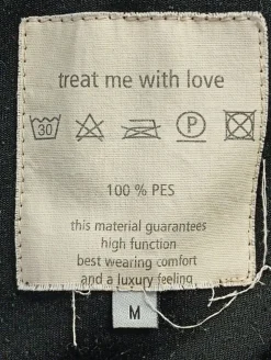 Sweats><noscript><img width=