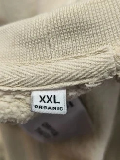 Sweats><noscript><img width=