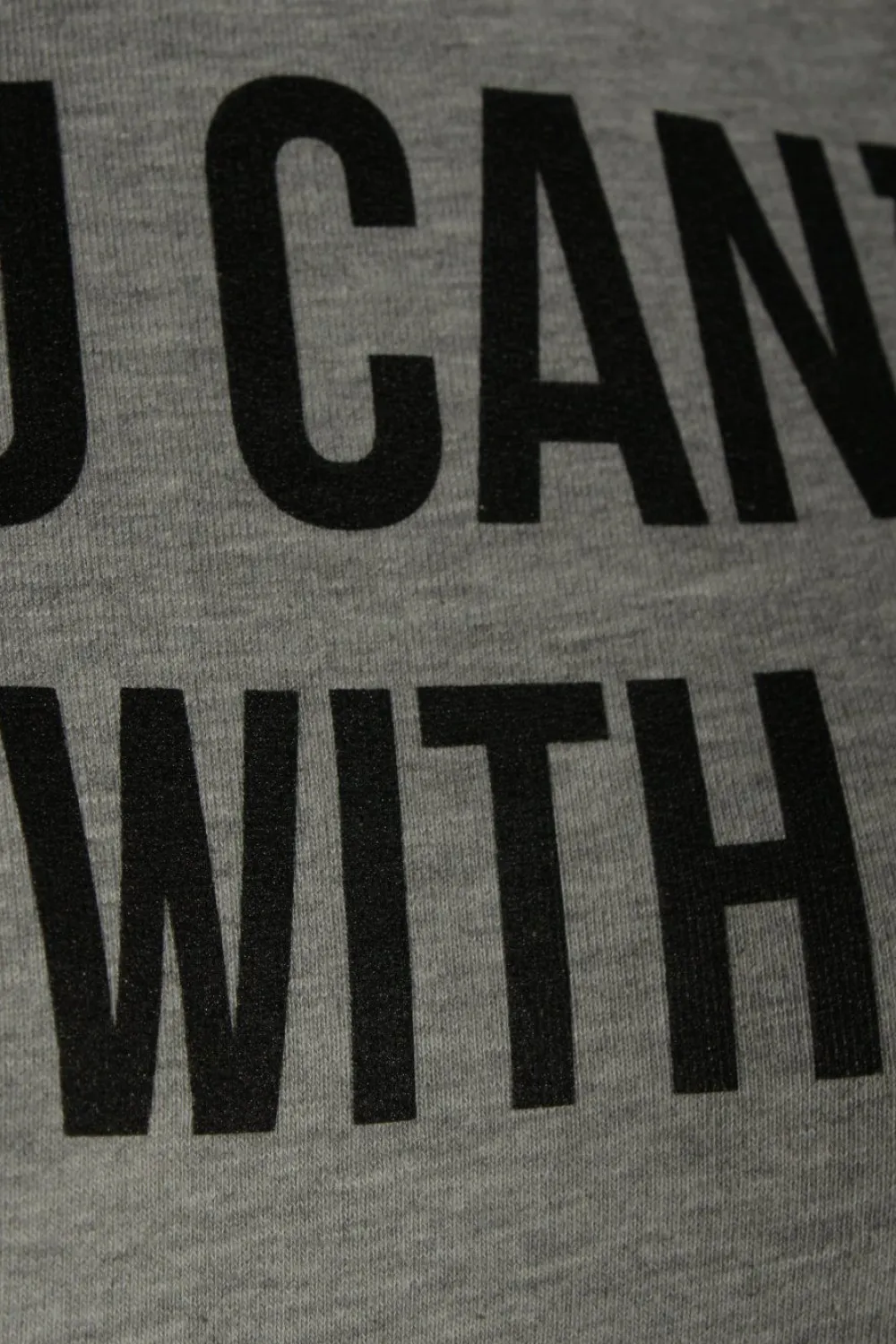 Sweatshirt Größe 32-Nikkie Clearance