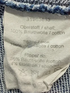 Sweats><noscript><img width=