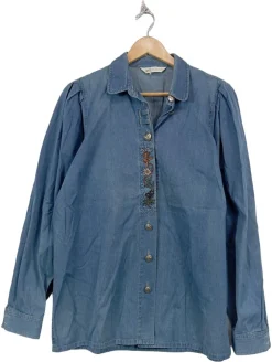 Trachtenbluse Größe 38- Clearance