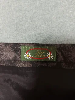 Trachtenmode><noscript><img width=