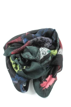 Trachtentuch-Divided Outlet