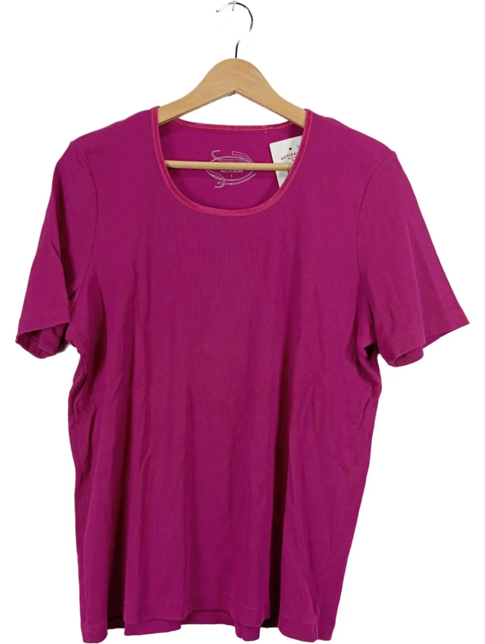 T-Shirt Größe 42- New