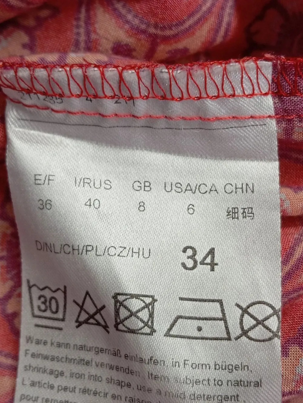 Blusen>Cartoon Tunikabluse Größe 34 rot