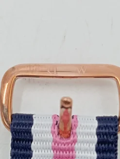 Uhren> Uhr mehrfarbig