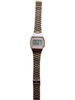 Uhren> Uhr goldfarben