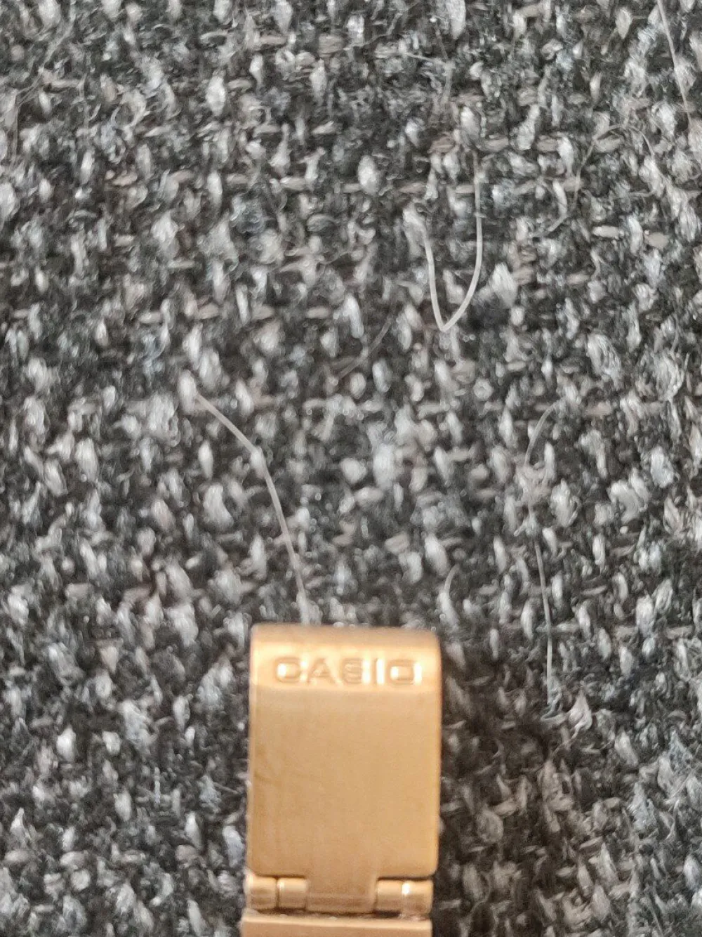 Uhren> Uhr goldfarben