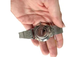 Uhren> Uhr silberfarben