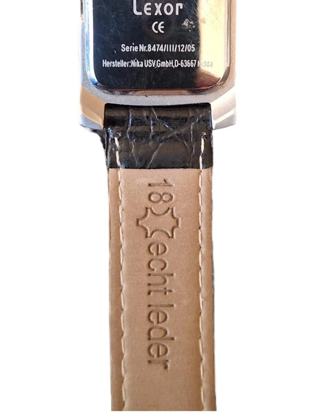 Uhren> Uhr silberfarben