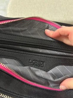 Umhängetaschen> Umhängetasche schwarz