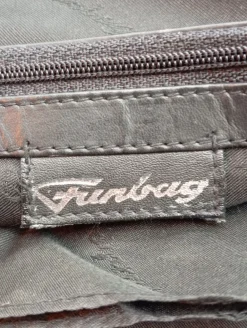 Umhängetaschen><noscript><img width=