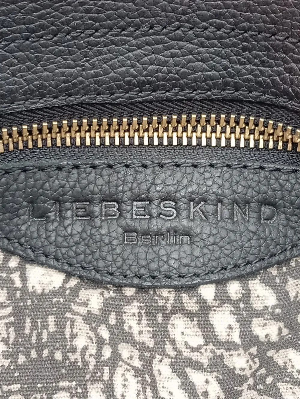 Umhängetaschen>Liebeskind Berlin Umhängetasche schwarz