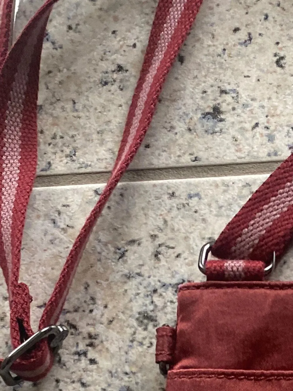 Umhängetaschen> Umhängetasche rot