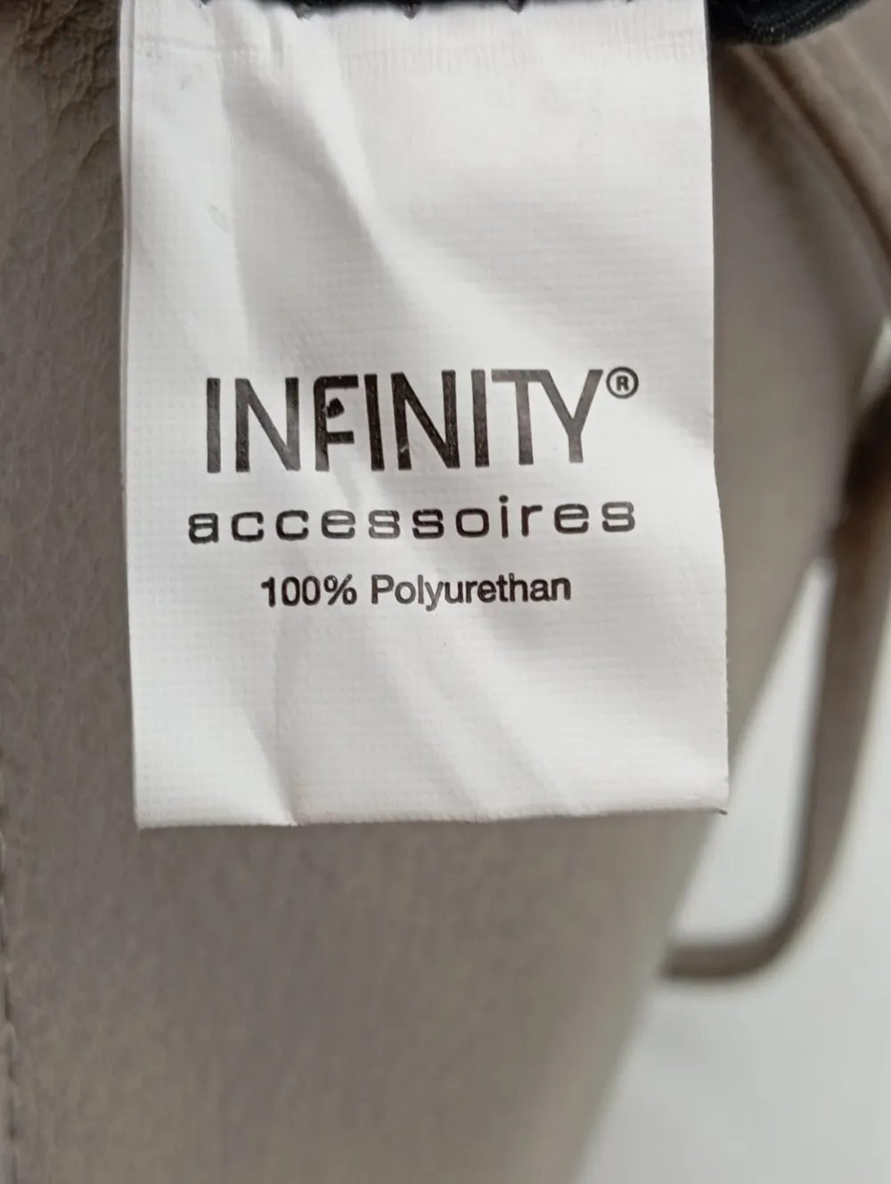 Umhängetaschen>Infinity accessoires Umhängetasche wollweiß