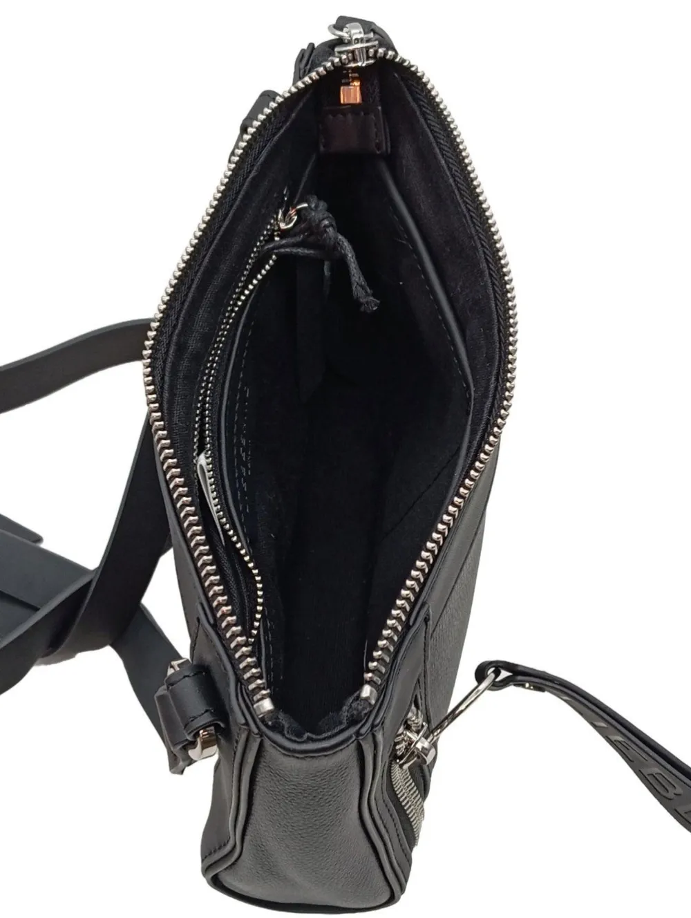 Umhängetasche-Liebeskind Berlin Online