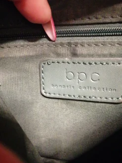 Umhängetasche- Discount