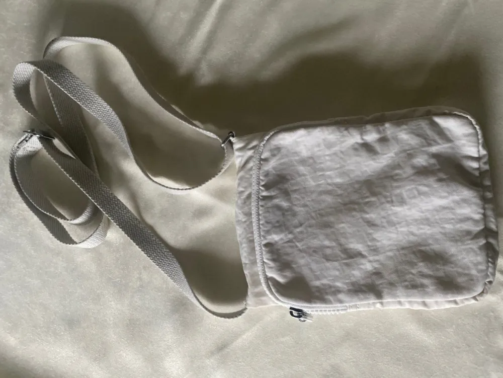 Umhängetasche- Outlet