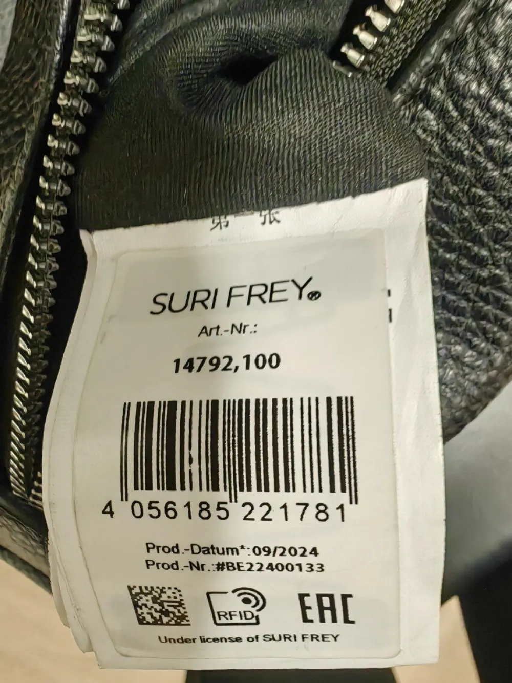 Umhängetasche- Clearance