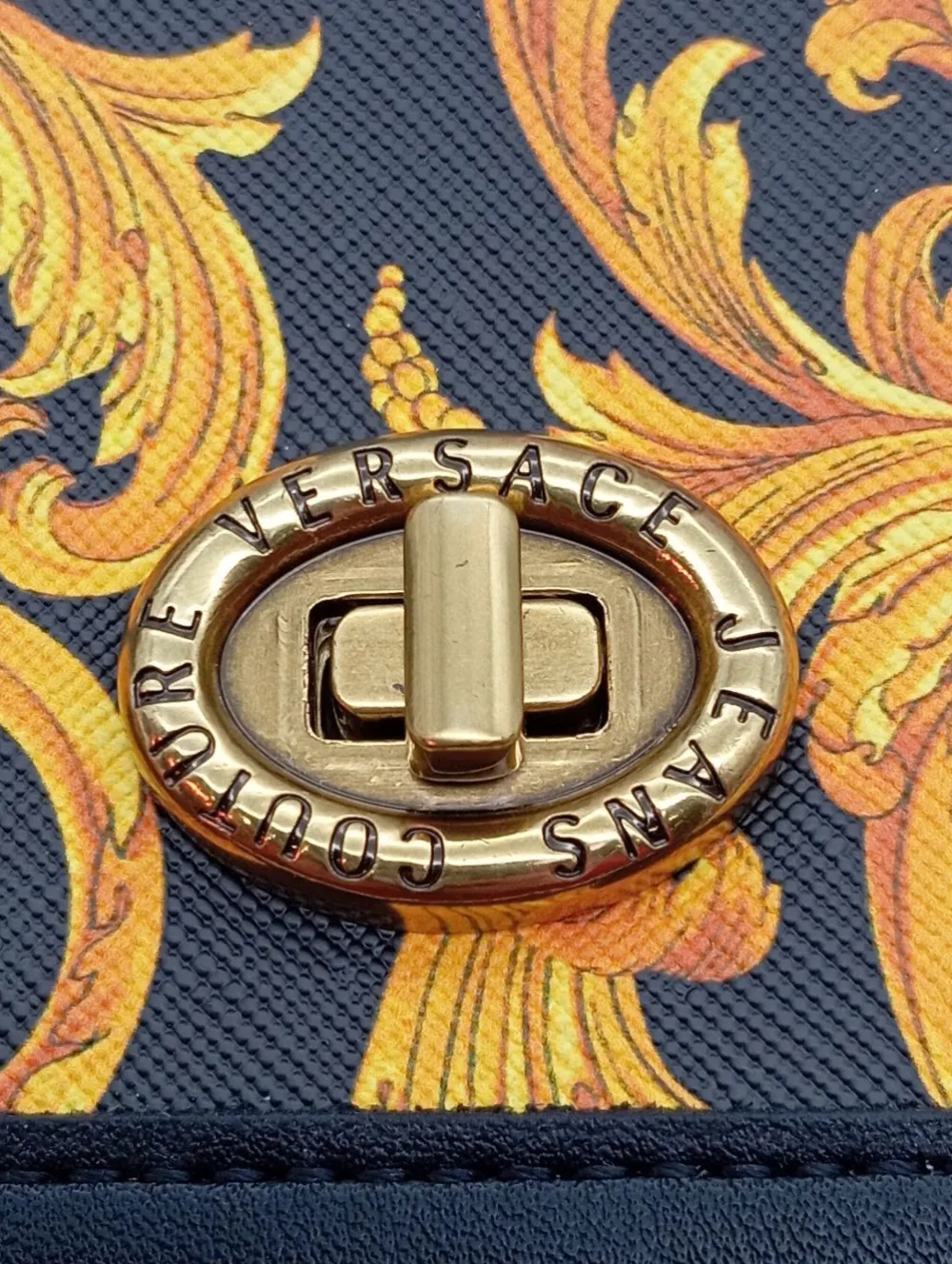 Umhängetaschen>Versace Umhängetasche schwarz