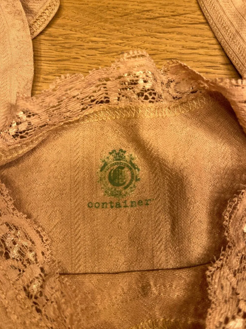 Dessous> Unterteil Größe 38 beige