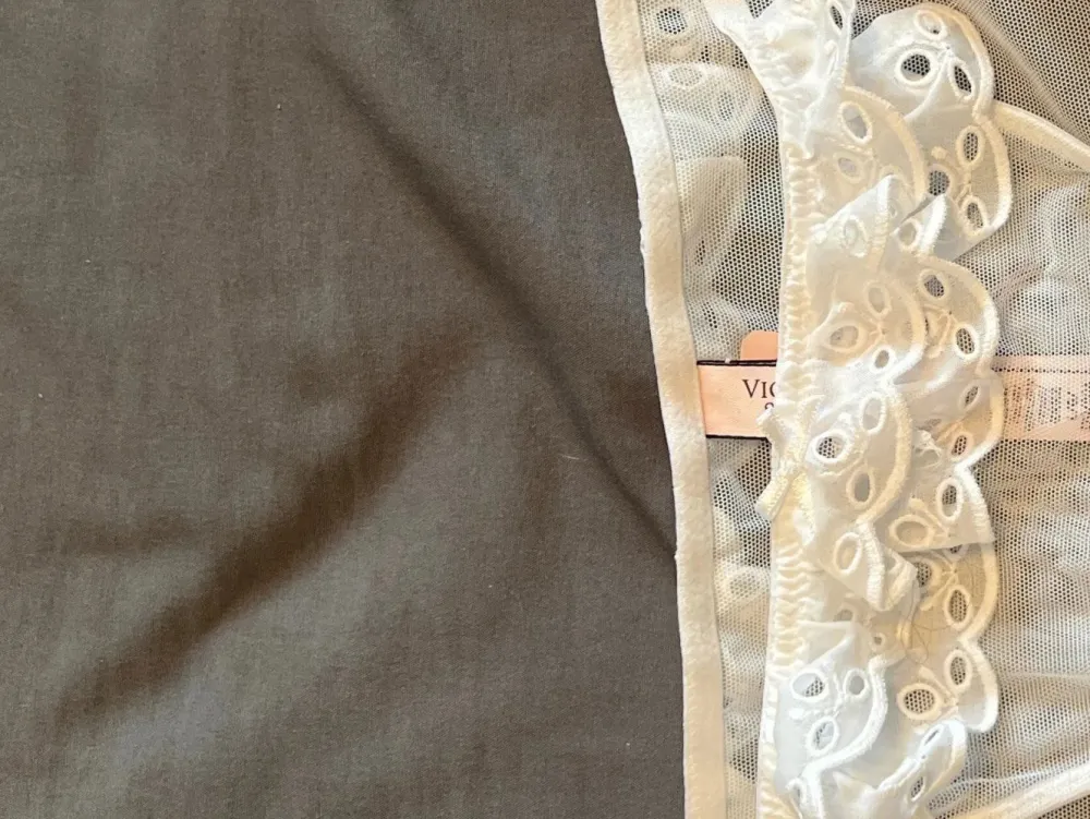 Dessous> Unterteil Größe 40 weiß