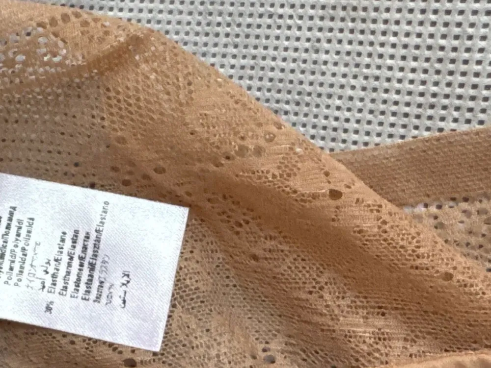 Dessous> Unterteil Größe 42 beige