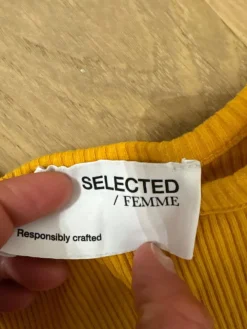 Dessous> Unterteil Größe 38 gelb