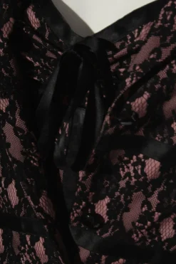 Twin Sets><noscript><img width=