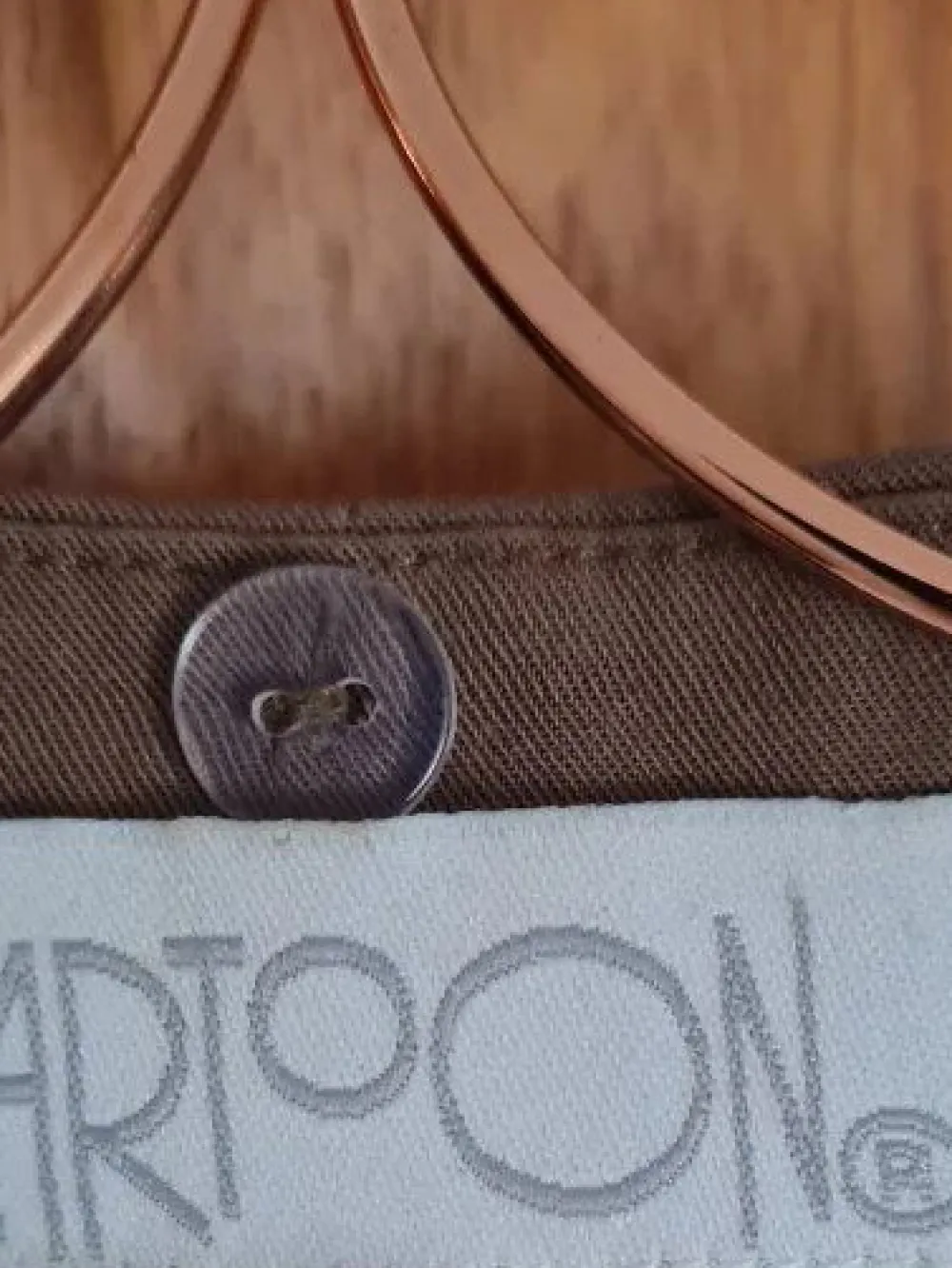 Westen>Cartoon Weste Größe 38 beige