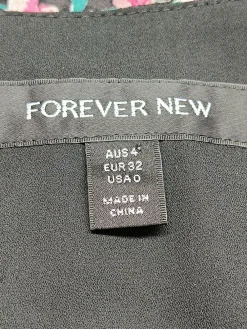 Kleider><noscript><img width=