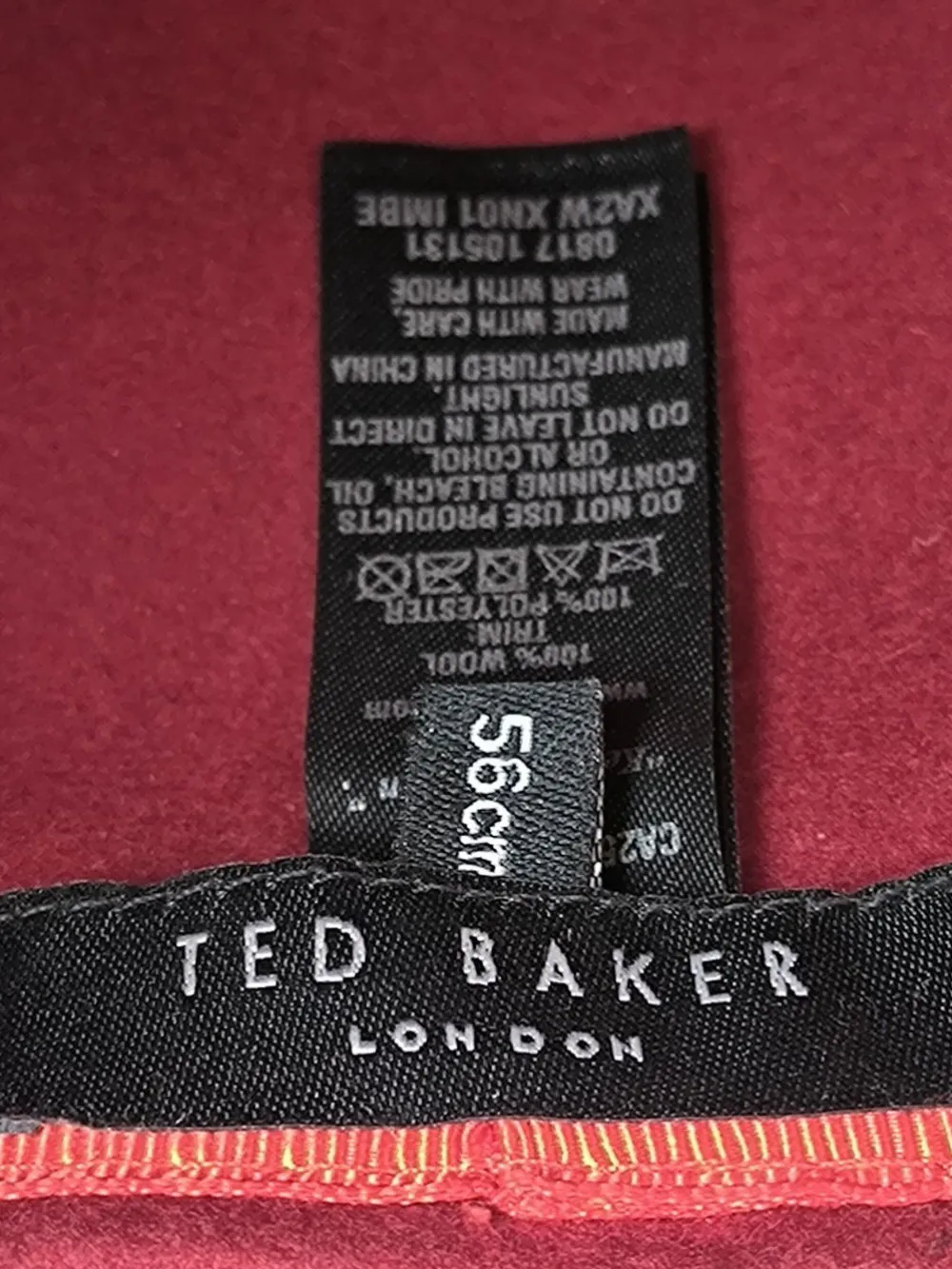 Hüte>Ted baker Wollhut Größe 56 rot